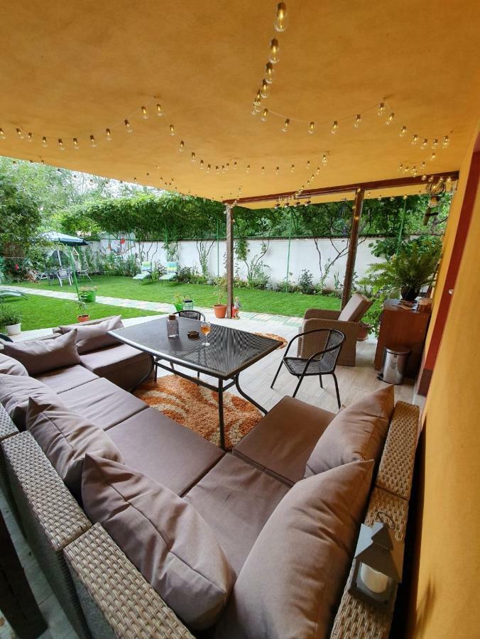 Casa Lucky Hotel Rîşnov Ngoại thất bức ảnh